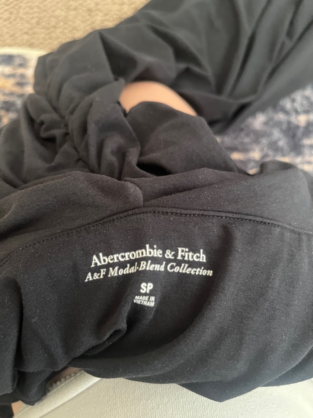 Abercrombie dreas - Picture 5 of 6